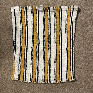 Yellow and white tube top.